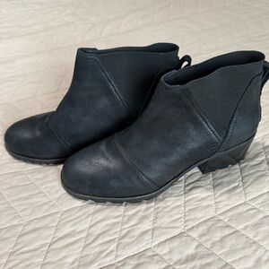 Sorel Cate Waterproof Ankle Booties